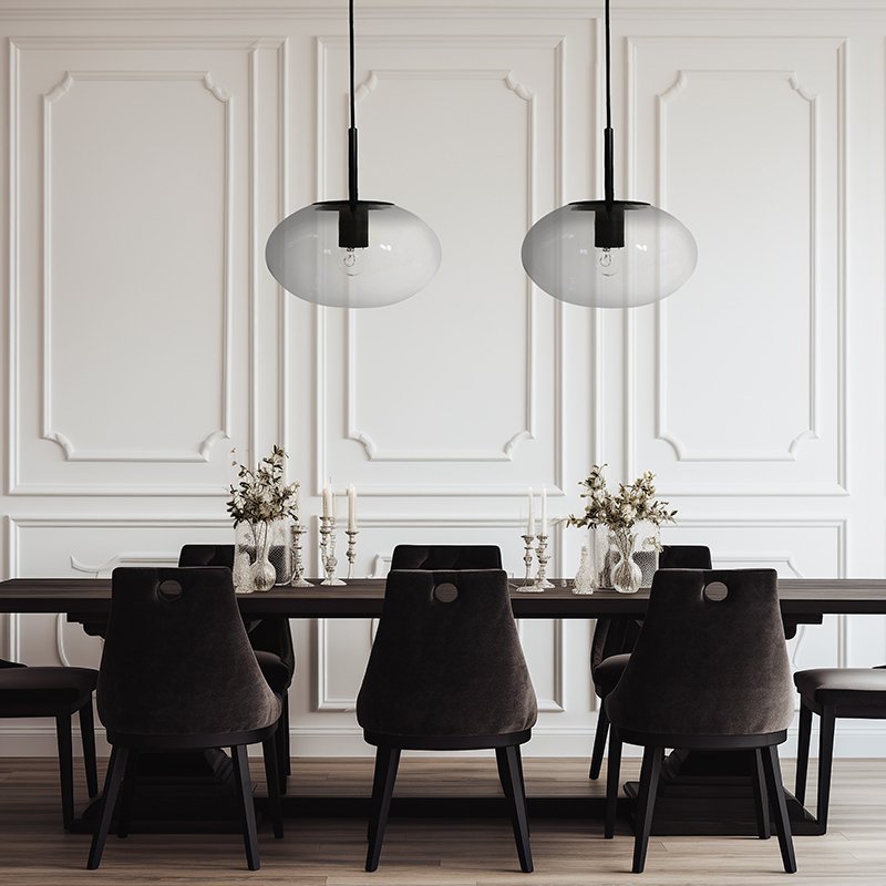 TORONTO.40 CLEAR GLASS/MATT BLACK PENDANT - Lightingplus